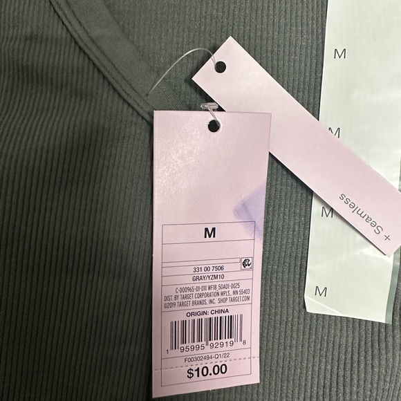 2 Piece Short Set - Picture 3 of 4